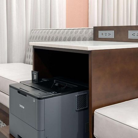 Hampton Inn And Suites Hartford/Farmington Zewnętrze zdjęcie