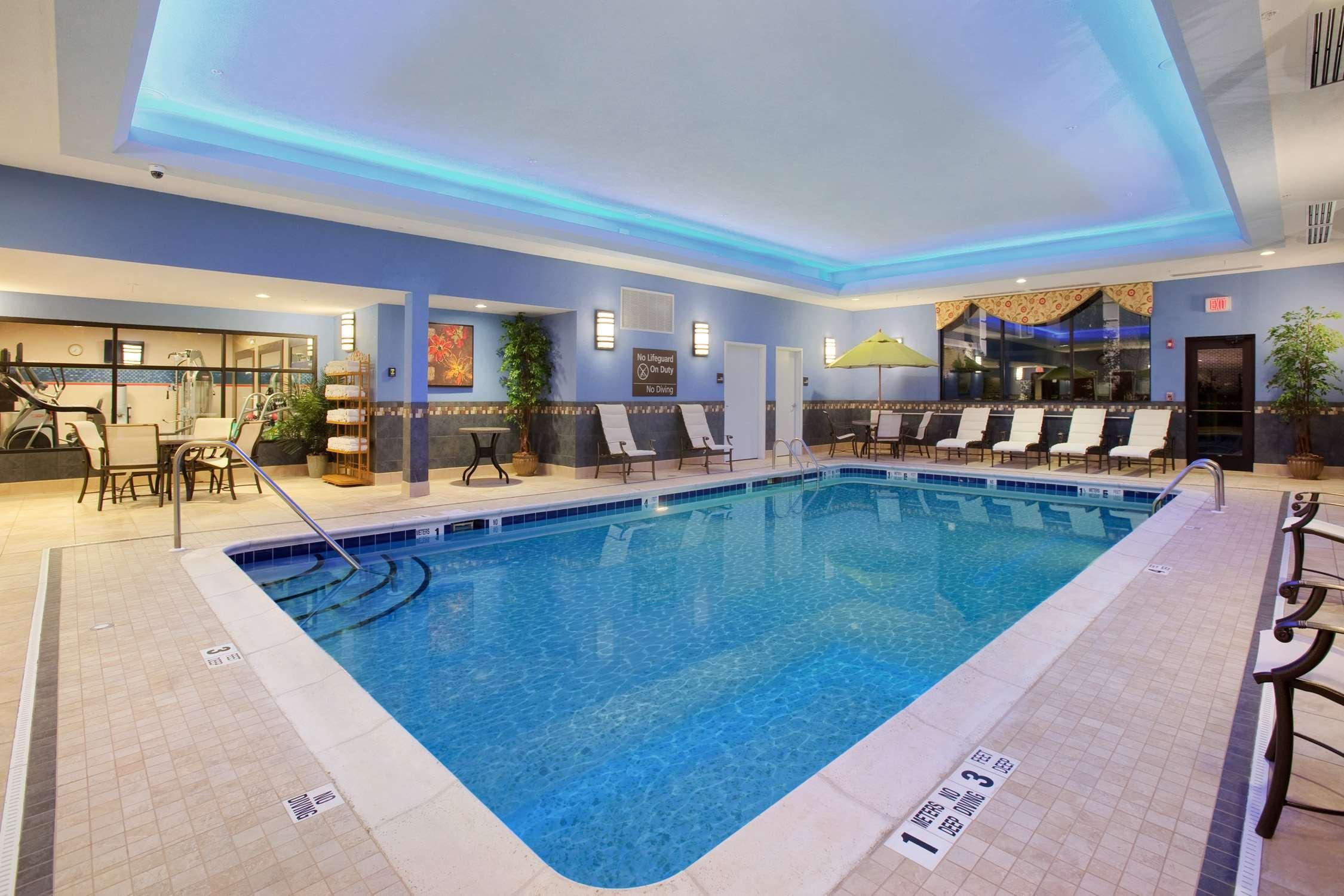 Hampton Inn And Suites Hartford/Farmington Zewnętrze zdjęcie