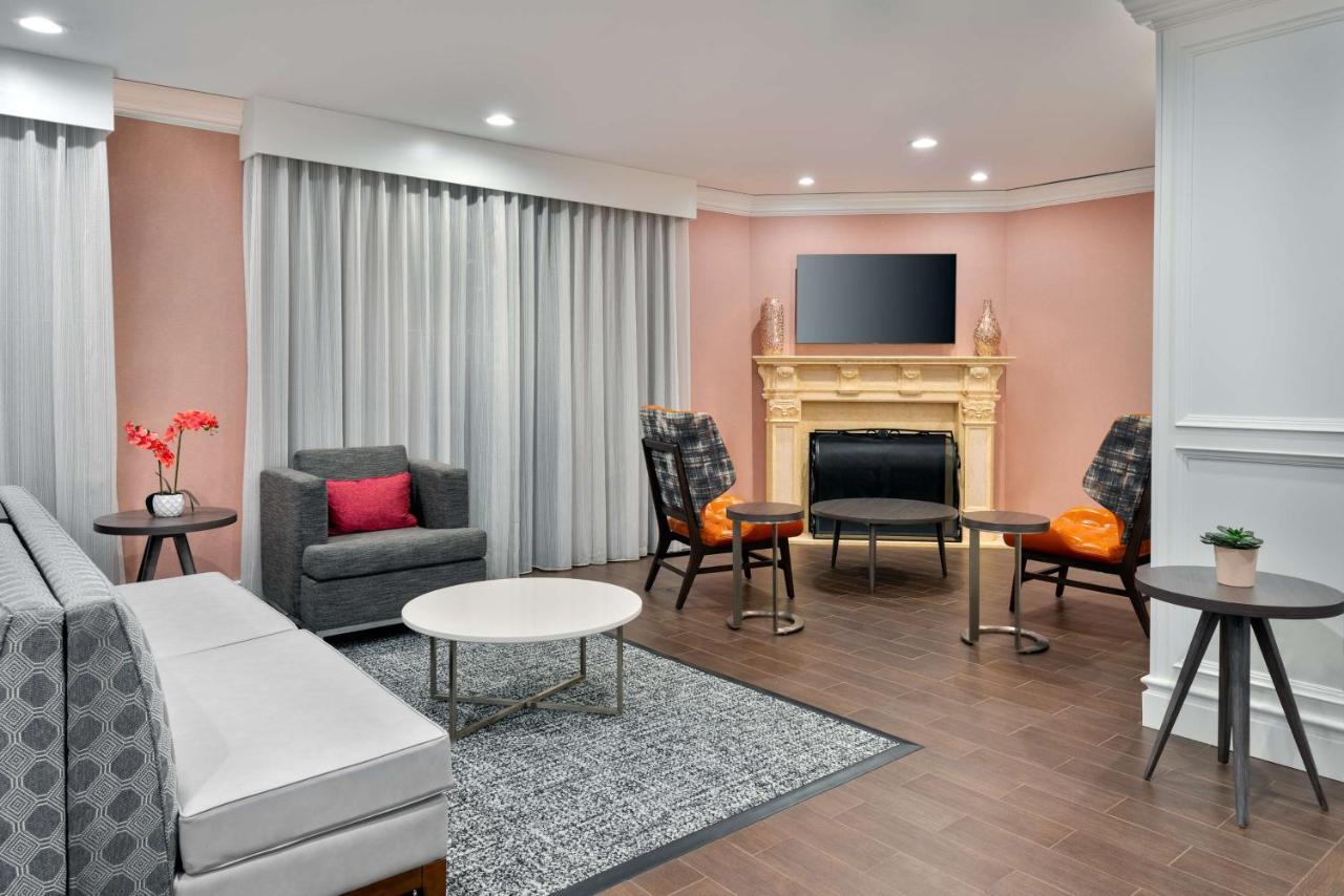 Hampton Inn And Suites Hartford/Farmington Zewnętrze zdjęcie