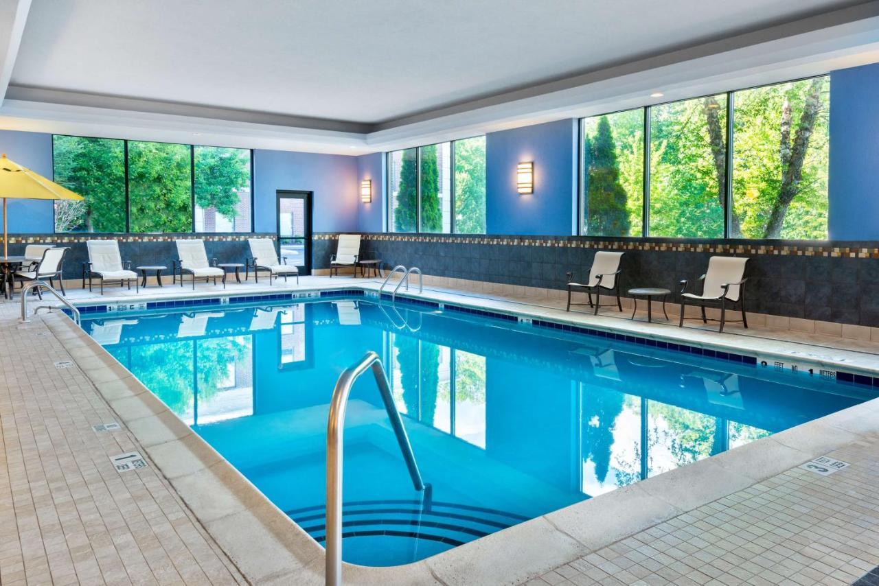 Hampton Inn And Suites Hartford/Farmington Zewnętrze zdjęcie