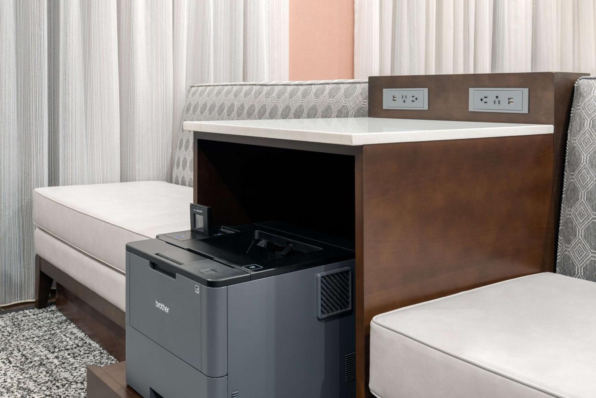 Hampton Inn And Suites Hartford/Farmington Zewnętrze zdjęcie